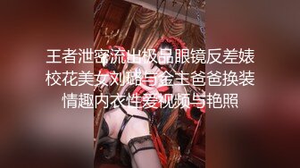 十一月最新流出精品厕拍 大神潜入KTV酒吧后拍小姐尿尿红内裤少妇一边打电话一边擦逼逼毛修理得很性感