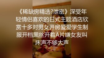 【大白兔】颜值少妇，6小时全裸掰逼揉逼，直播赚整容钱，跟榜一大哥讨论包养不限次 (1)